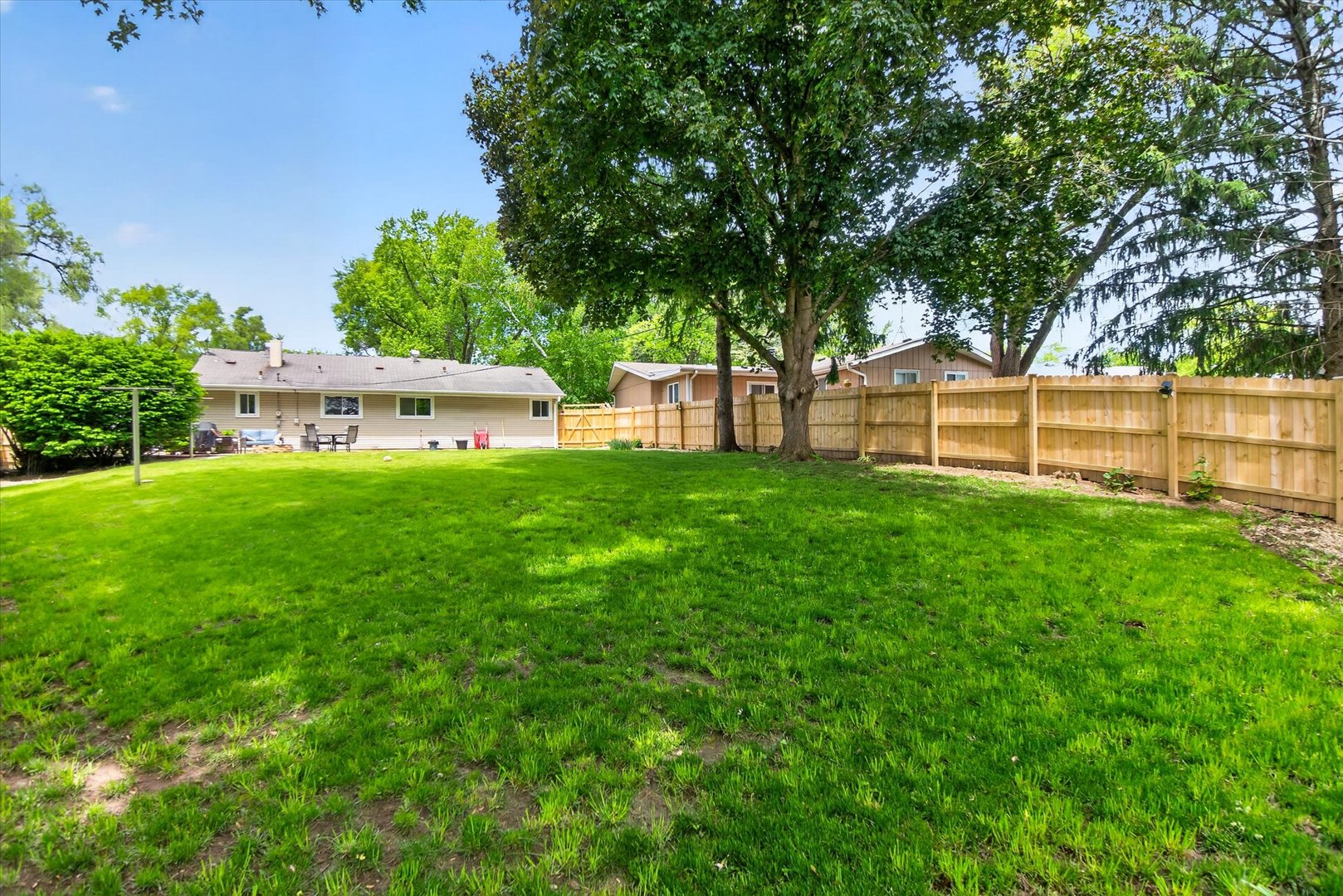 249 Hickory Lane Antioch IL 60002