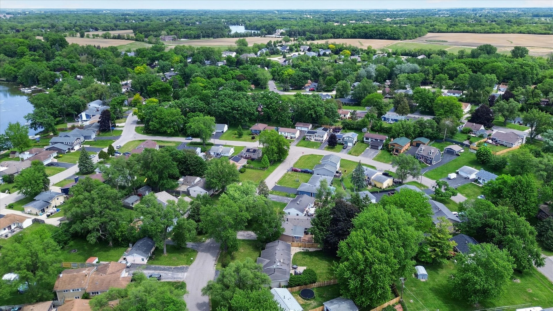 249 Hickory Lane Antioch IL 60002
