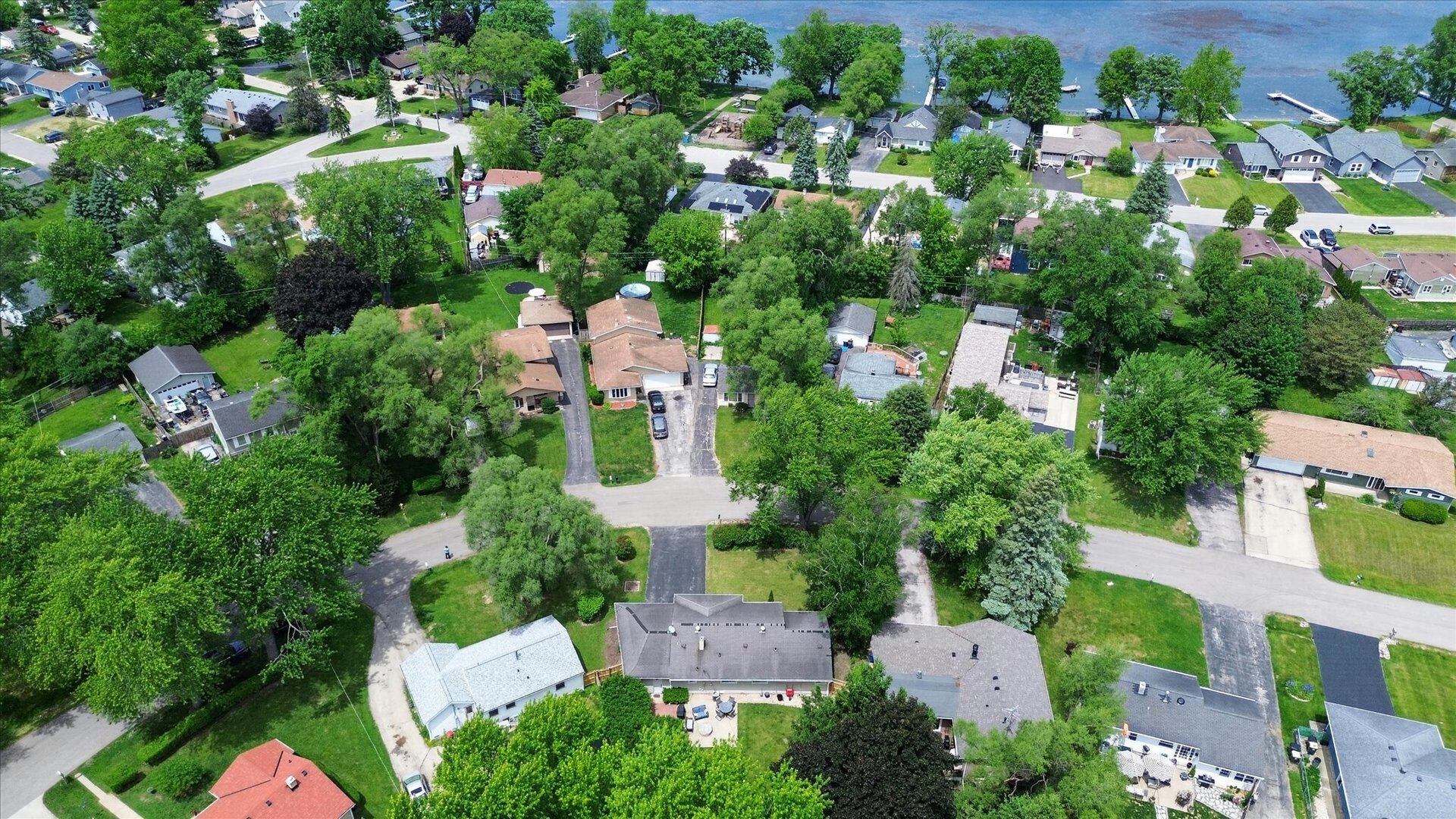249 Hickory Lane Antioch IL 60002