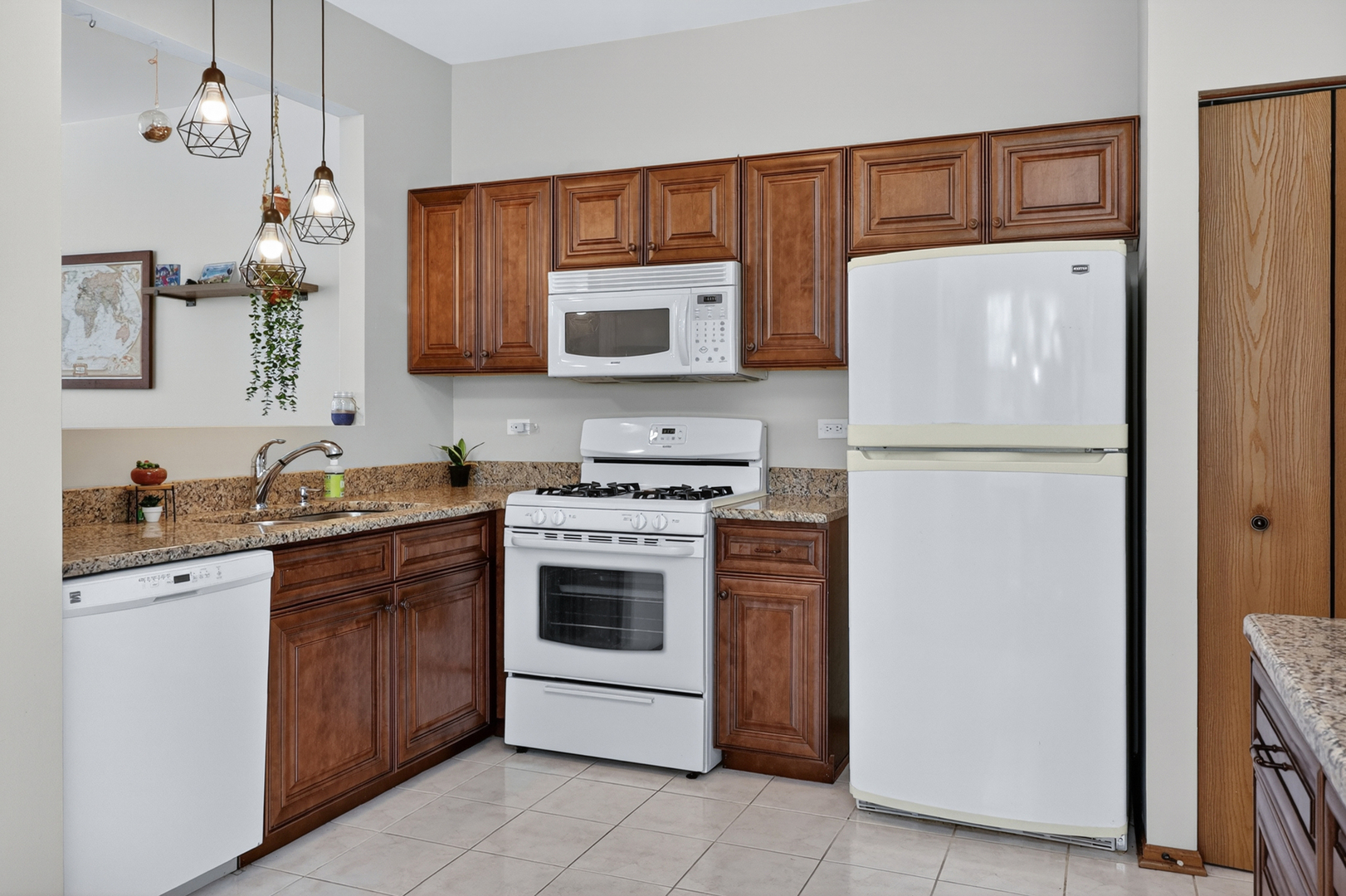 2360 Woodhill Court Plainfield IL 60586