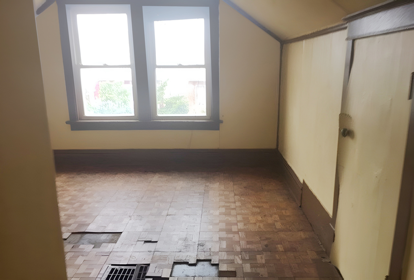 7817 South Rhodes Avenue Chicago IL 60619