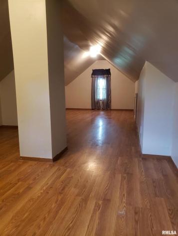 212 44TH Street Moline IL 61265