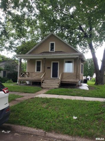 212 44TH Street Moline IL 61265