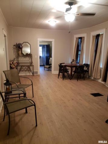 212 44TH Street Moline IL 61265
