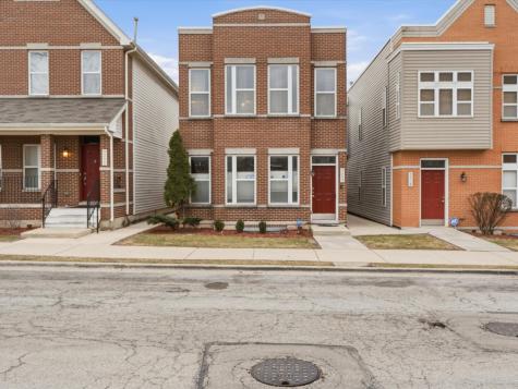 5355 West Galewood Avenue Chicago IL 60639