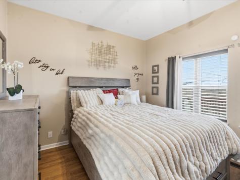5355 West Galewood Avenue Chicago IL 60639
