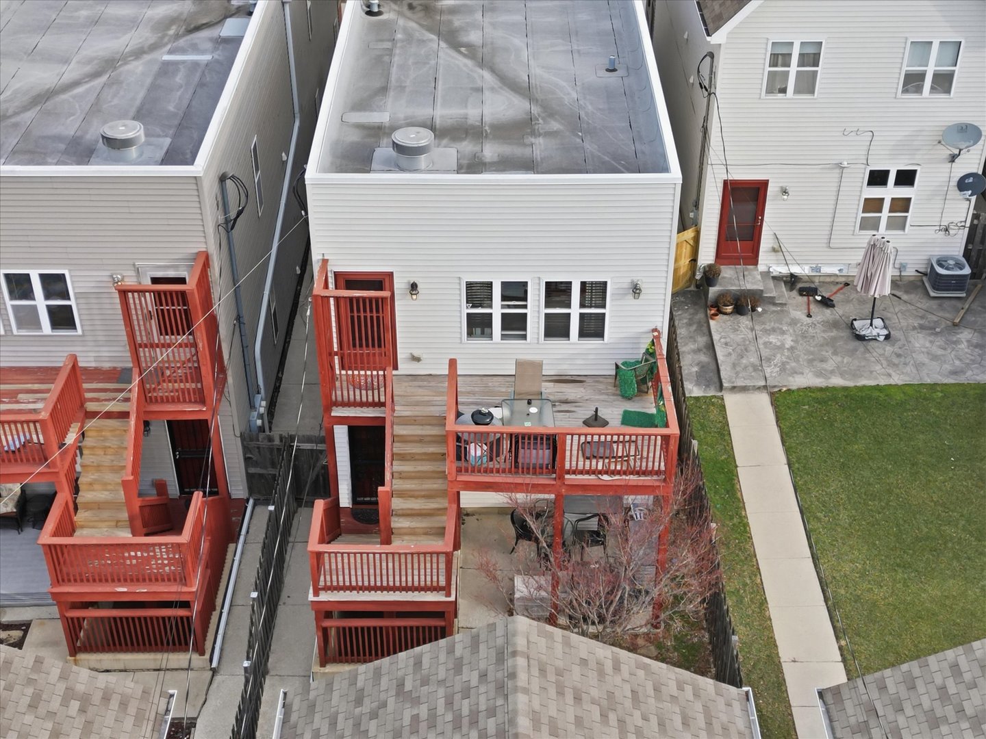 5355 West Galewood Avenue Chicago IL 60639
