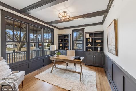 422 Ames Street Libertyville IL 60048