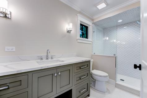 422 Ames Street Libertyville IL 60048
