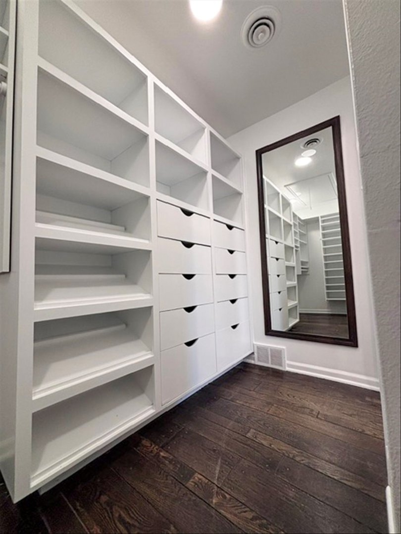 281 West Elm Park Avenue Elmhurst IL 60126