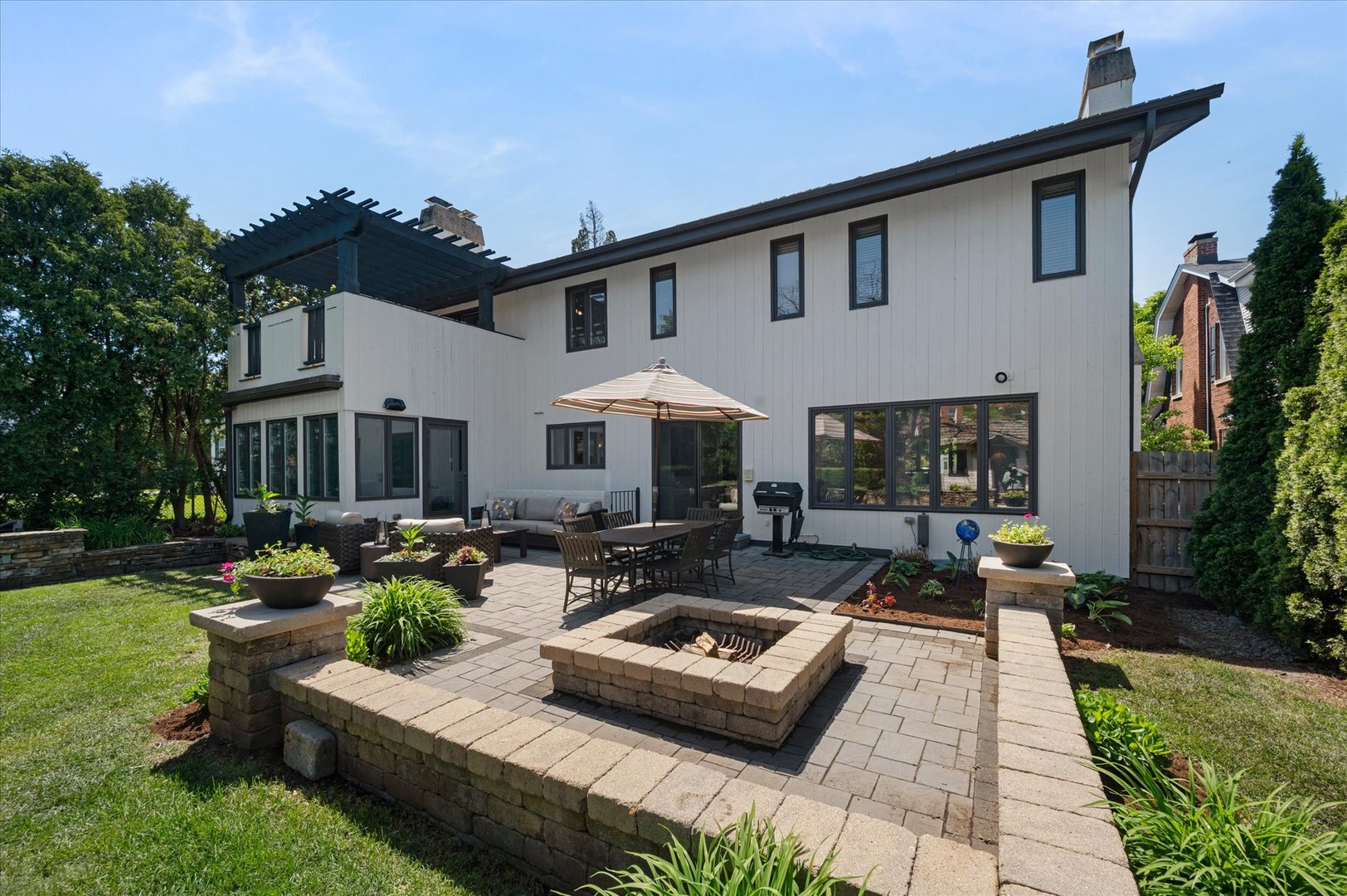 281 West Elm Park Avenue Elmhurst IL 60126