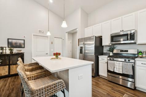 1053 Honey Locust Drive Crystal Lake IL 60012