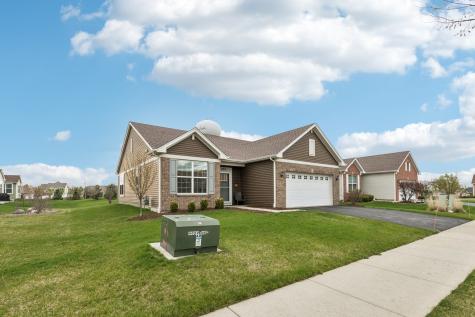 1053 Honey Locust Drive Crystal Lake IL 60012