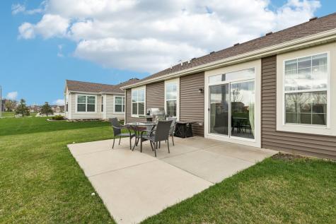 1053 Honey Locust Drive Crystal Lake IL 60012