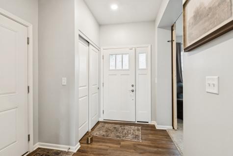 1053 Honey Locust Drive Crystal Lake IL 60012