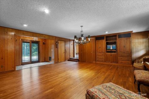 16323 Griswold Springs Road Plano IL 60545