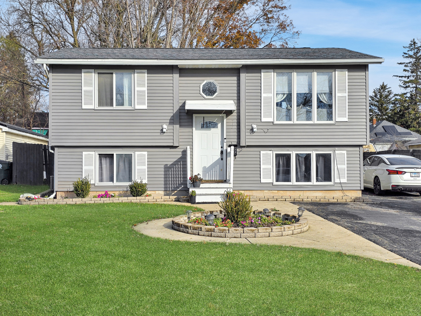 913 Lenwood Court Aurora IL 60506