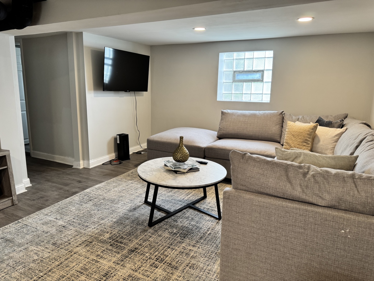 822 East 87th Place Chicago IL 60619