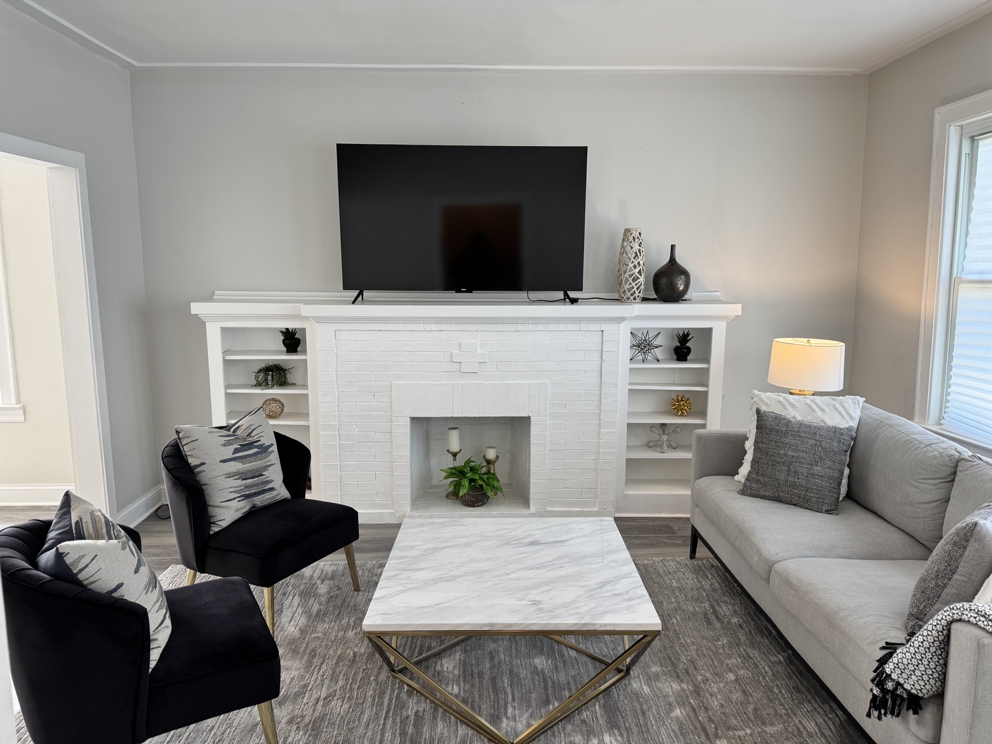 822 East 87th Place Chicago IL 60619