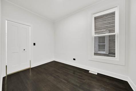 6607 South Oakley Avenue Chicago IL 60636