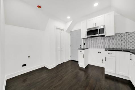 6607 South Oakley Avenue Chicago IL 60636