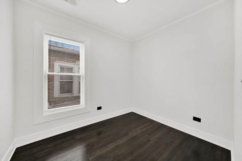 6607 South Oakley Avenue Chicago IL 60636
