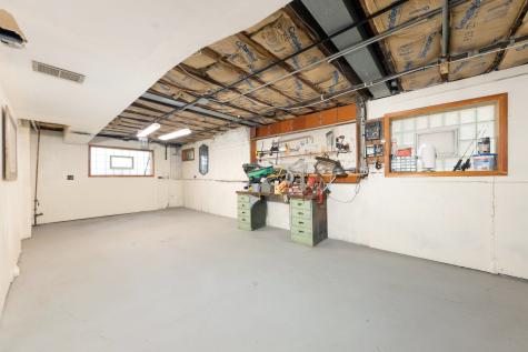 6325 West Huntington Street Chicago IL 60646