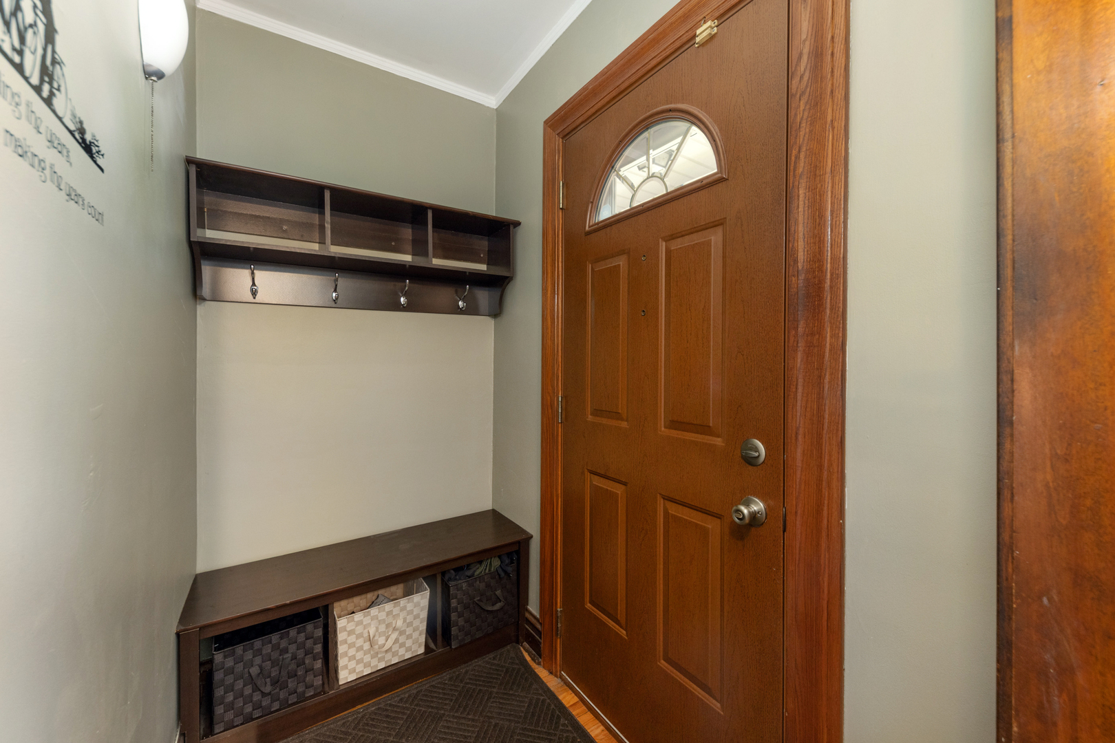 6325 West Huntington Street Chicago IL 60646