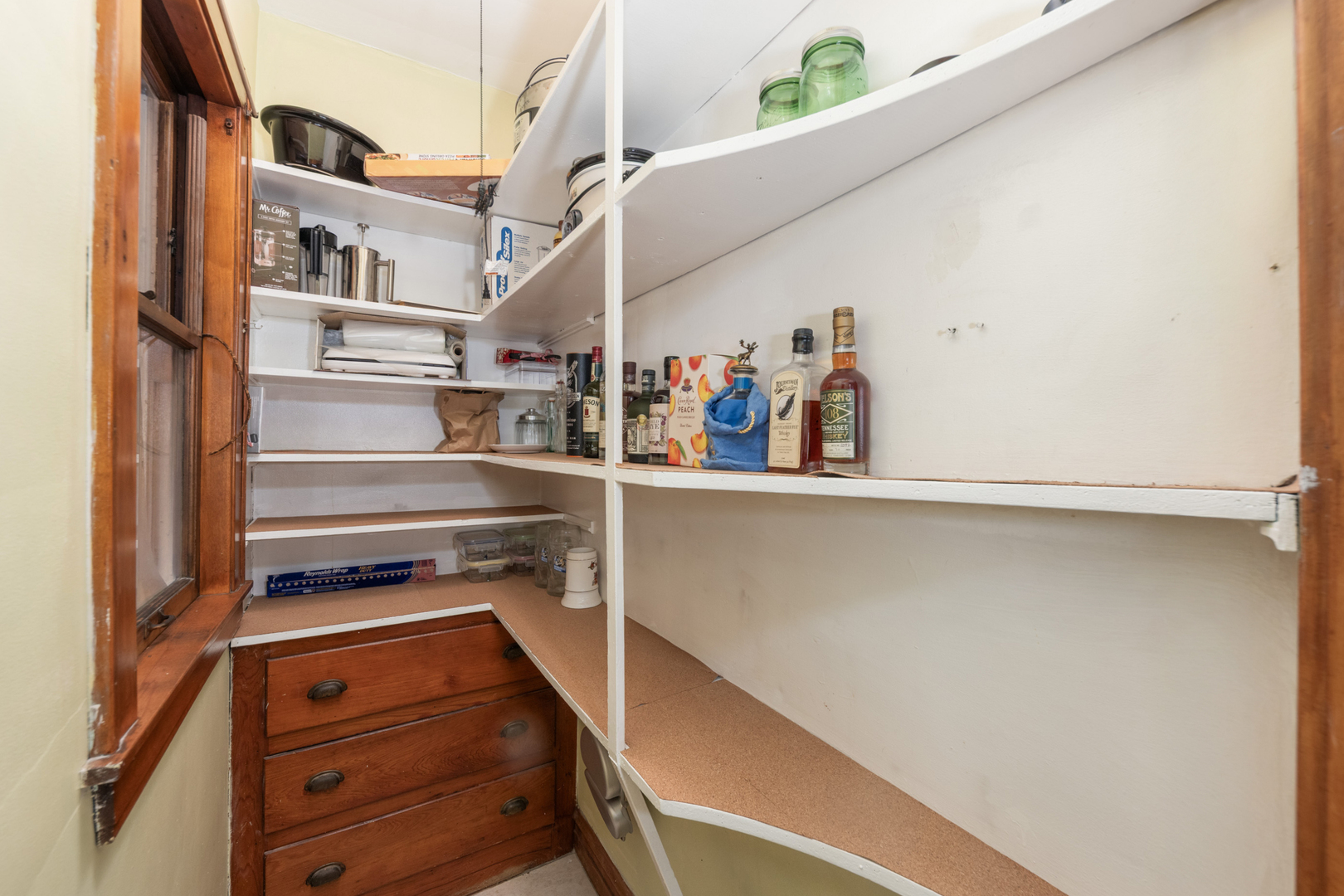 6325 West Huntington Street Chicago IL 60646