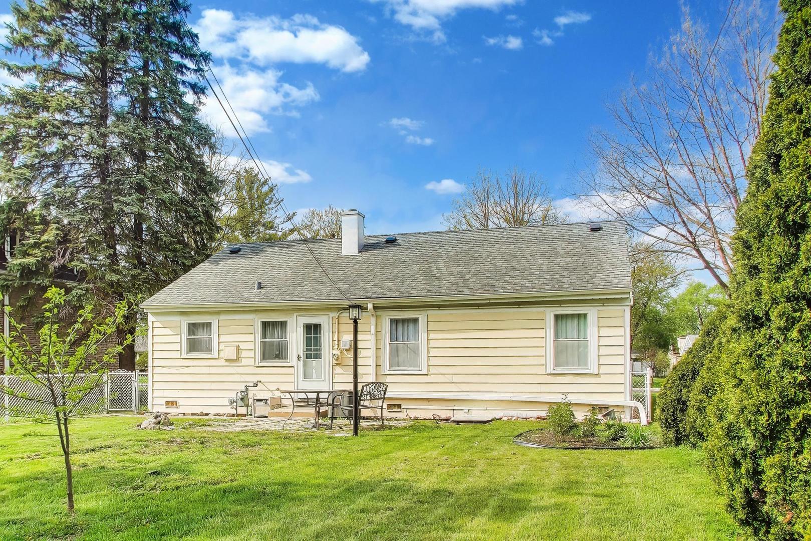 9529 Monroe Avenue Brookfield IL 60513