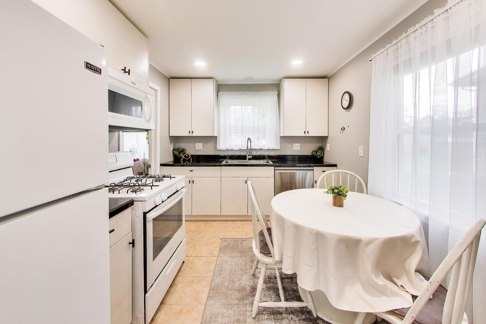 9529 Monroe Avenue Brookfield IL 60513