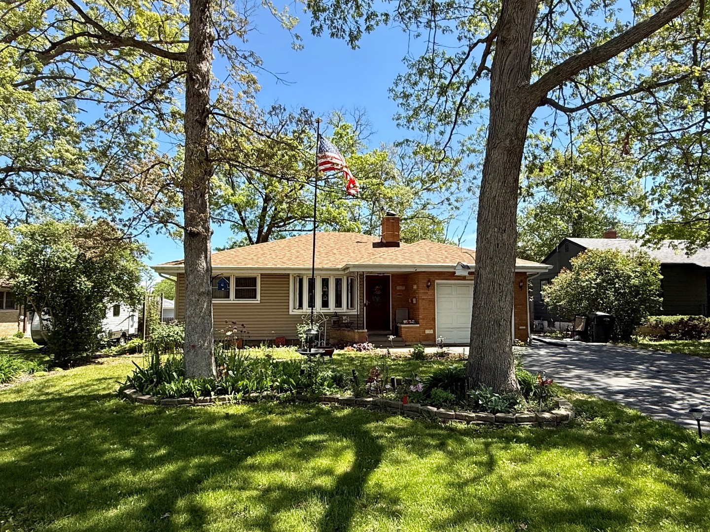 707 Kirkwood Avenue Winthrop Harbor IL 60096