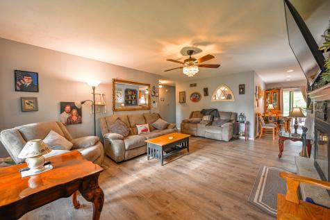 707 Kirkwood Avenue Winthrop Harbor IL 60096
