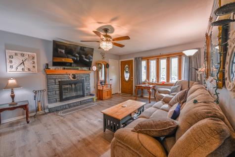 707 Kirkwood Avenue Winthrop Harbor IL 60096