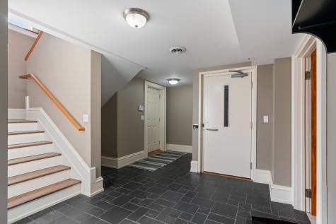 1542 Plainfield Road Oswego IL 60543