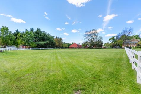 1542 Plainfield Road Oswego IL 60543