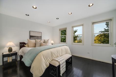 1036 North Crosby Street Chicago IL 60610