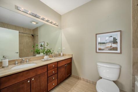 1036 North Crosby Street Chicago IL 60610