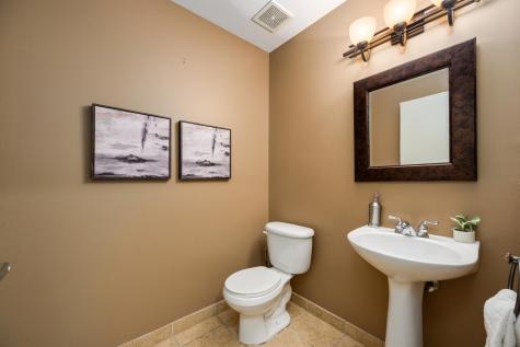 1036 North Crosby Street Chicago IL 60610