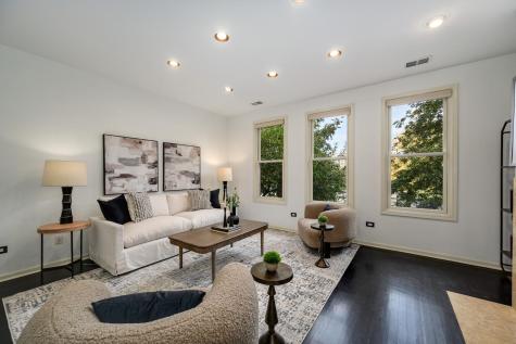1036 North Crosby Street Chicago IL 60610