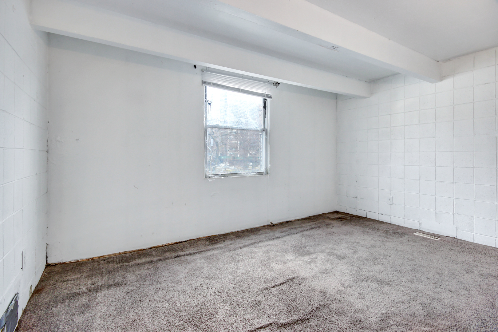 829 East 48th Street Chicago IL 60615