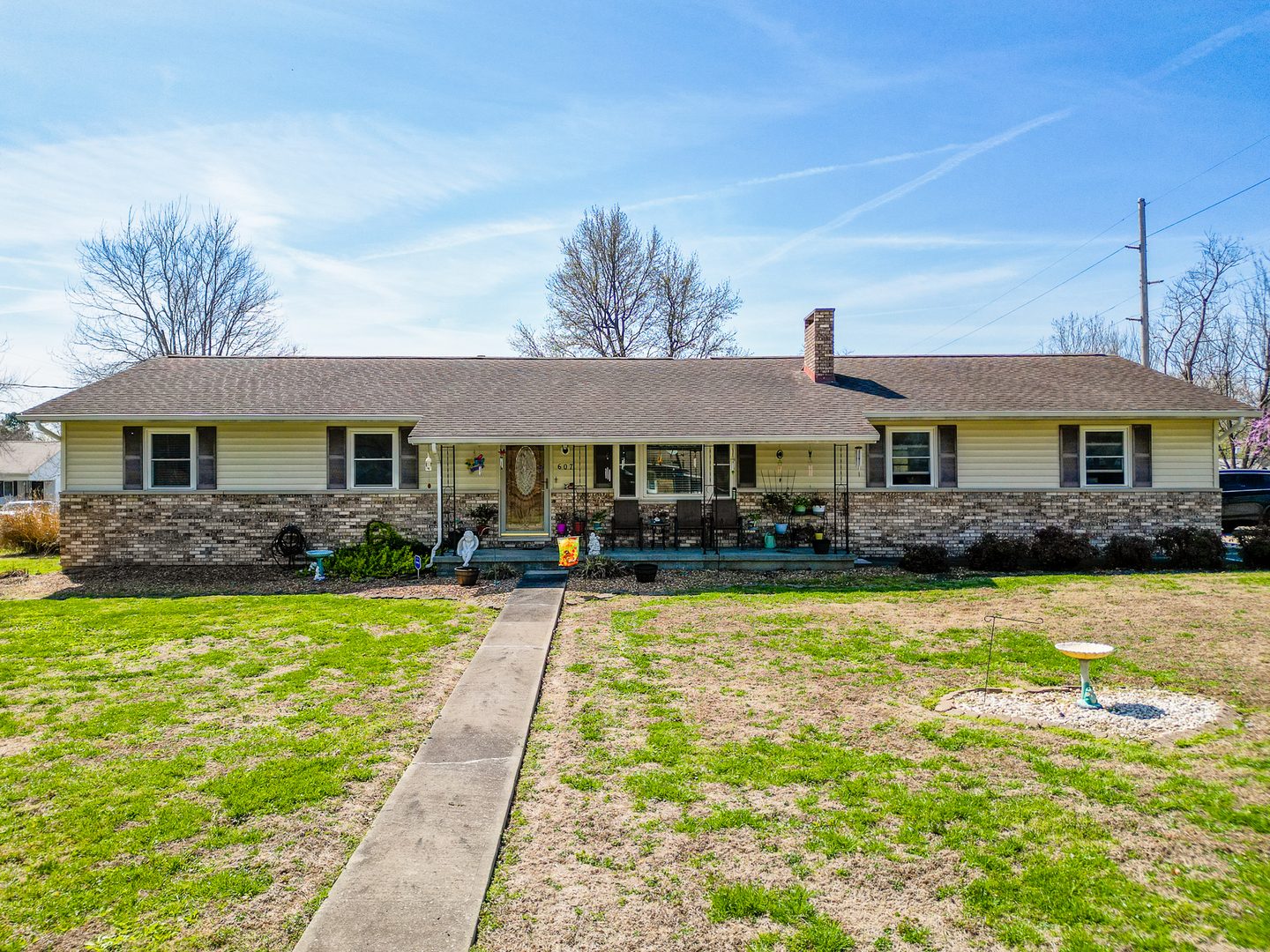 607 East 15th Street Johnston City IL 62951