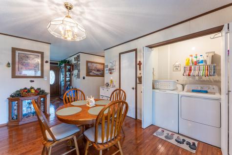 607 East 15th Street Johnston City IL 62951