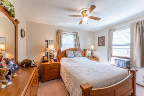 607 East 15th Street Johnston City IL 62951