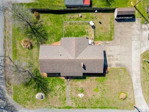 607 East 15th Street Johnston City IL 62951
