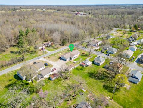 607 East 15th Street Johnston City IL 62951