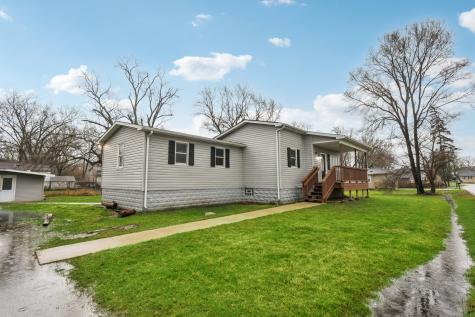 402 Lily Lane Lakemoor IL 60051
