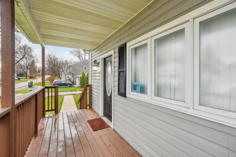 402 Lily Lane Lakemoor IL 60051