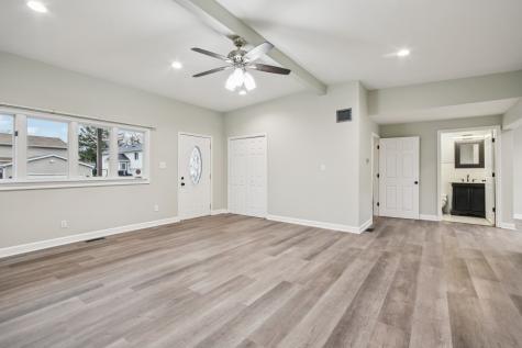 402 Lily Lane Lakemoor IL 60051