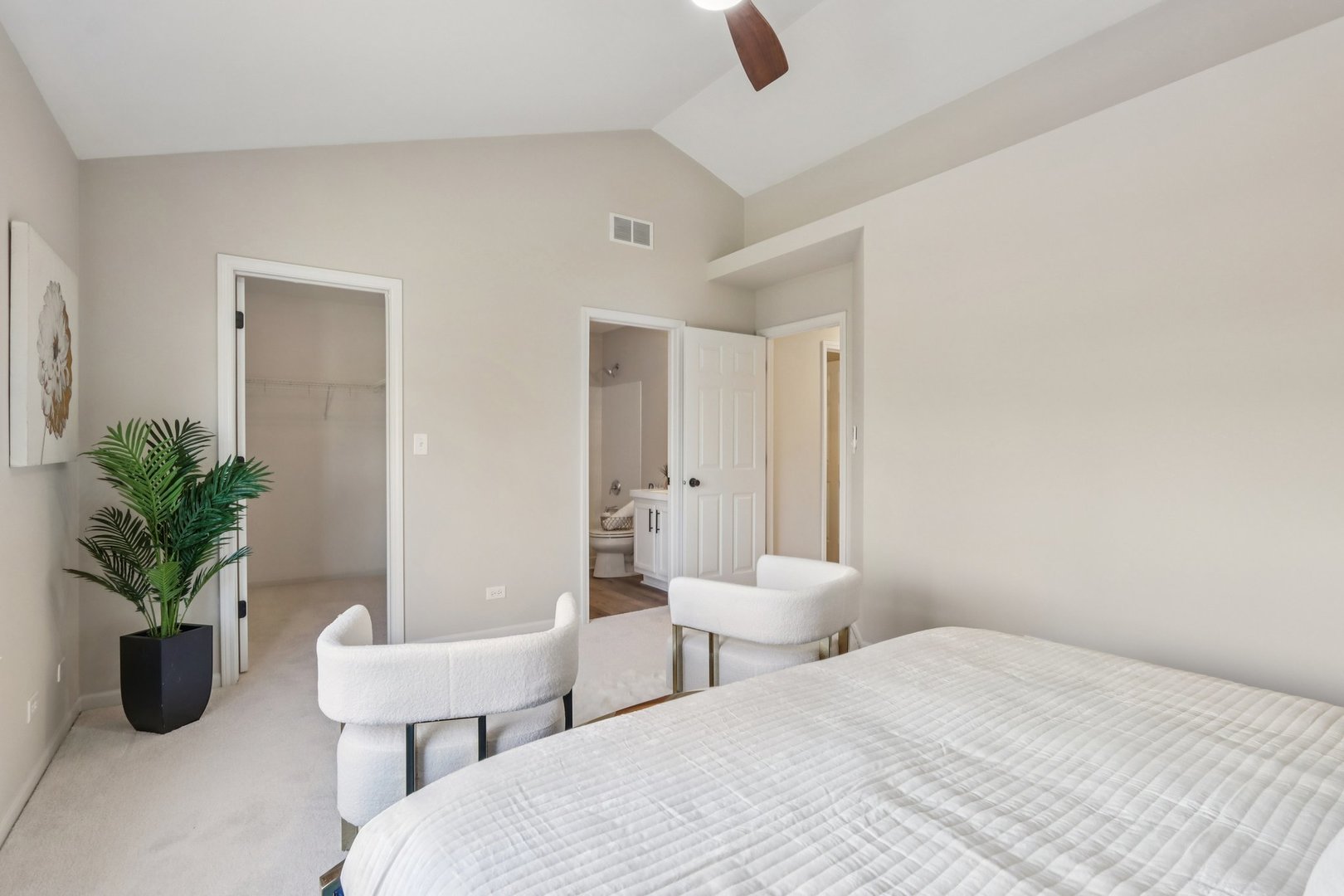 2060 Lyndhurst Lane Aurora IL 60503